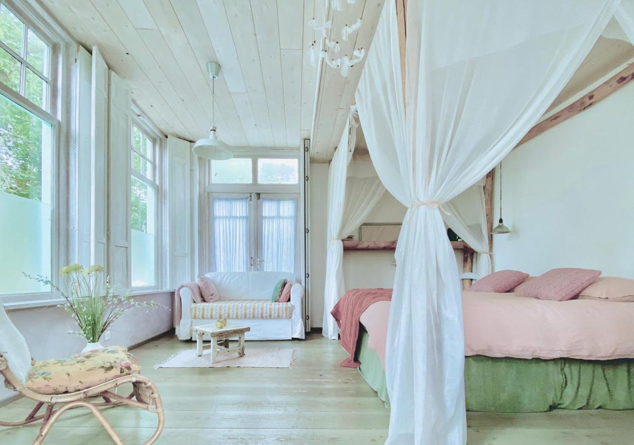 In De Aap - Appartementen & Guesthouse ベルゲン エクステリア 写真