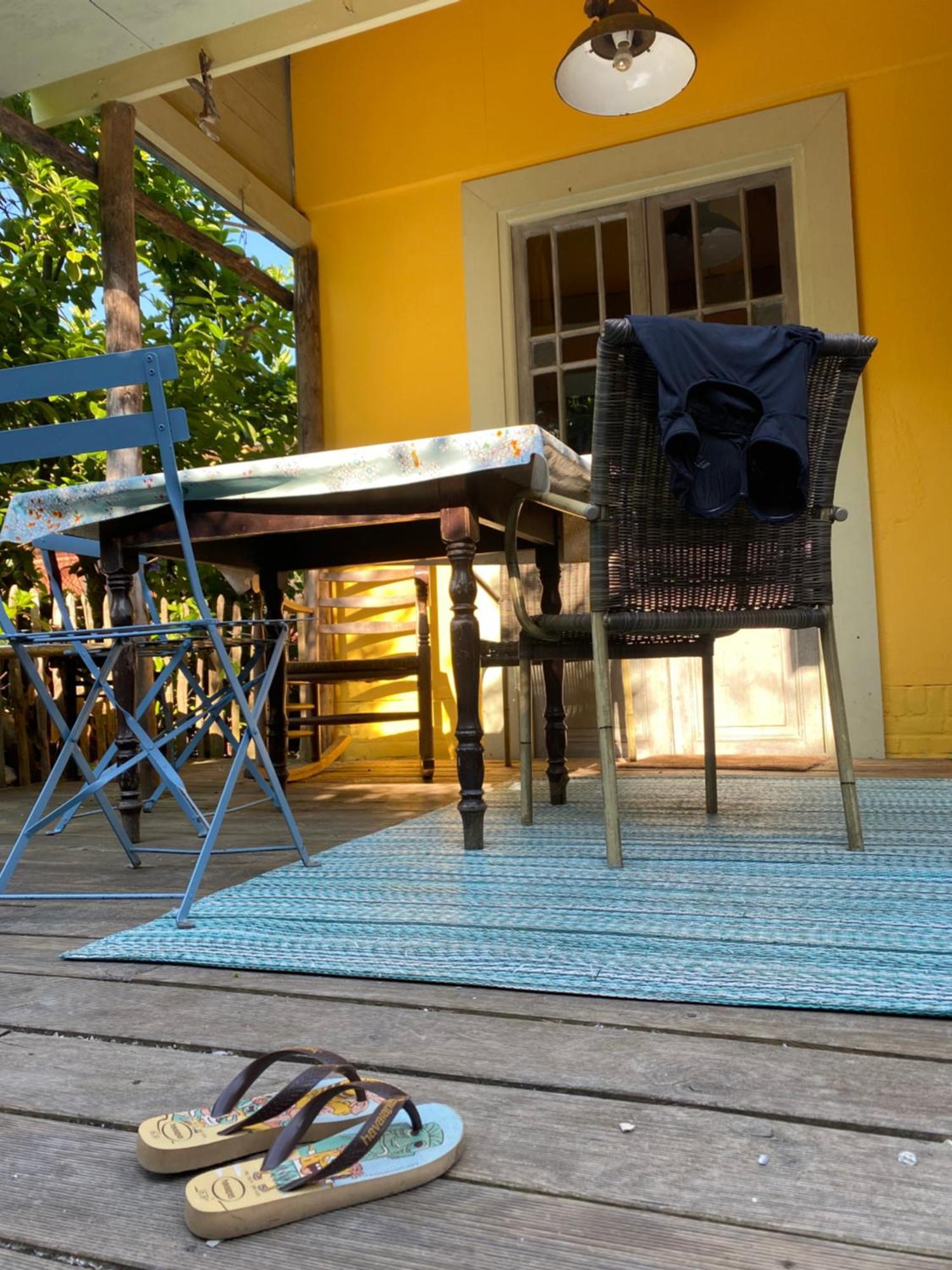 In De Aap - Appartementen & Guesthouse ベルゲン エクステリア 写真